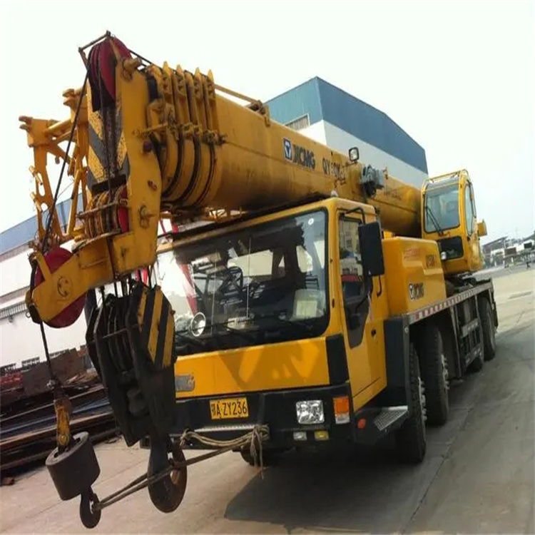 巴塘吊车的租用时间是按小时还是按天计费