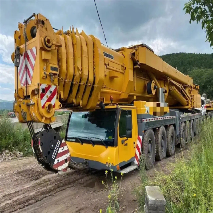 巴塘附近100吨吊车出租电话